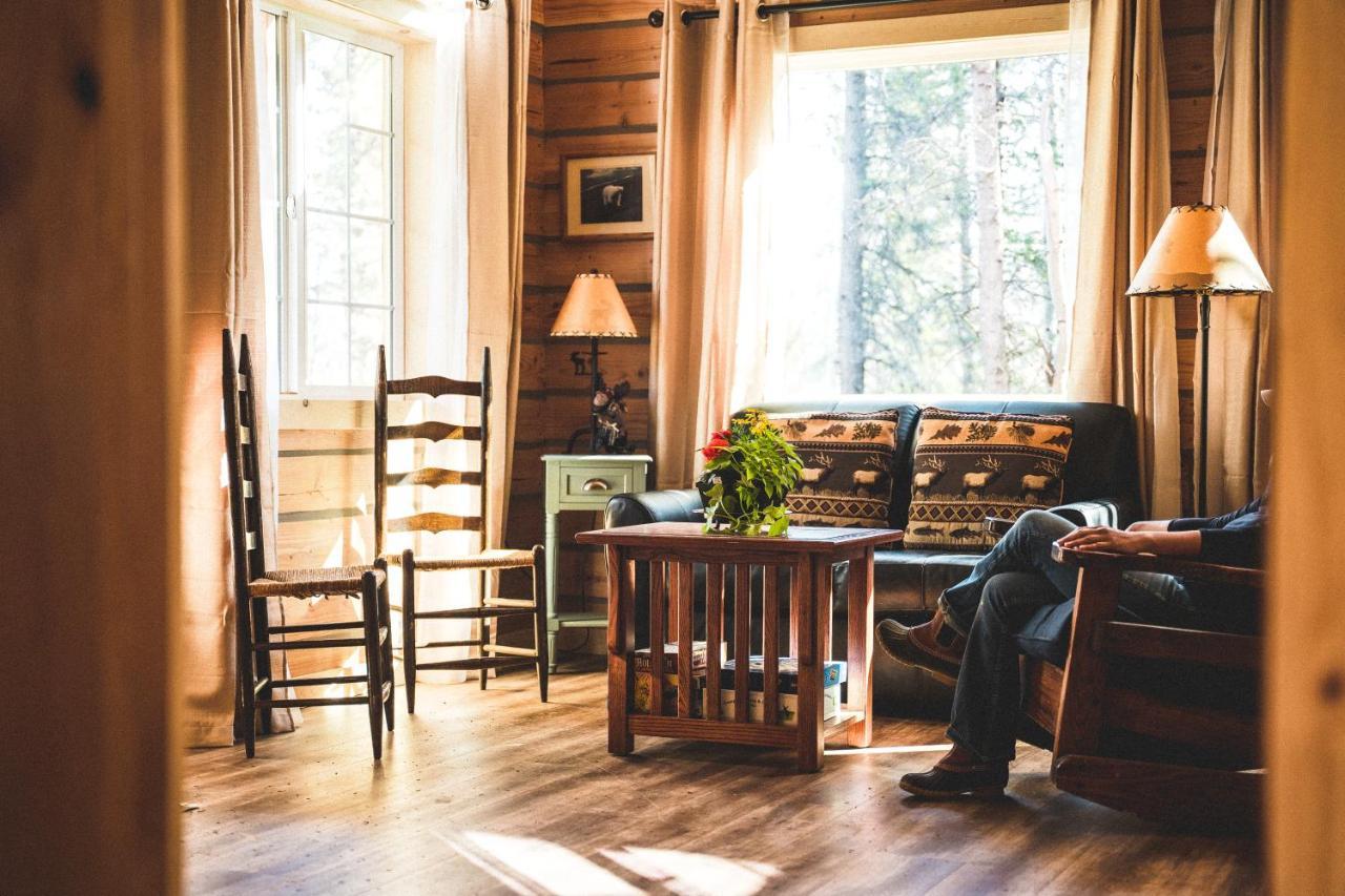 Denali Wild Stay - Moose Cabin, Free Wifi, 2 Private Bedrooms, Sleep 6 Healy Bagian luar foto